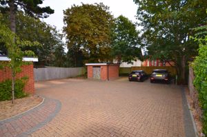 Photo 6- click for photo gallery